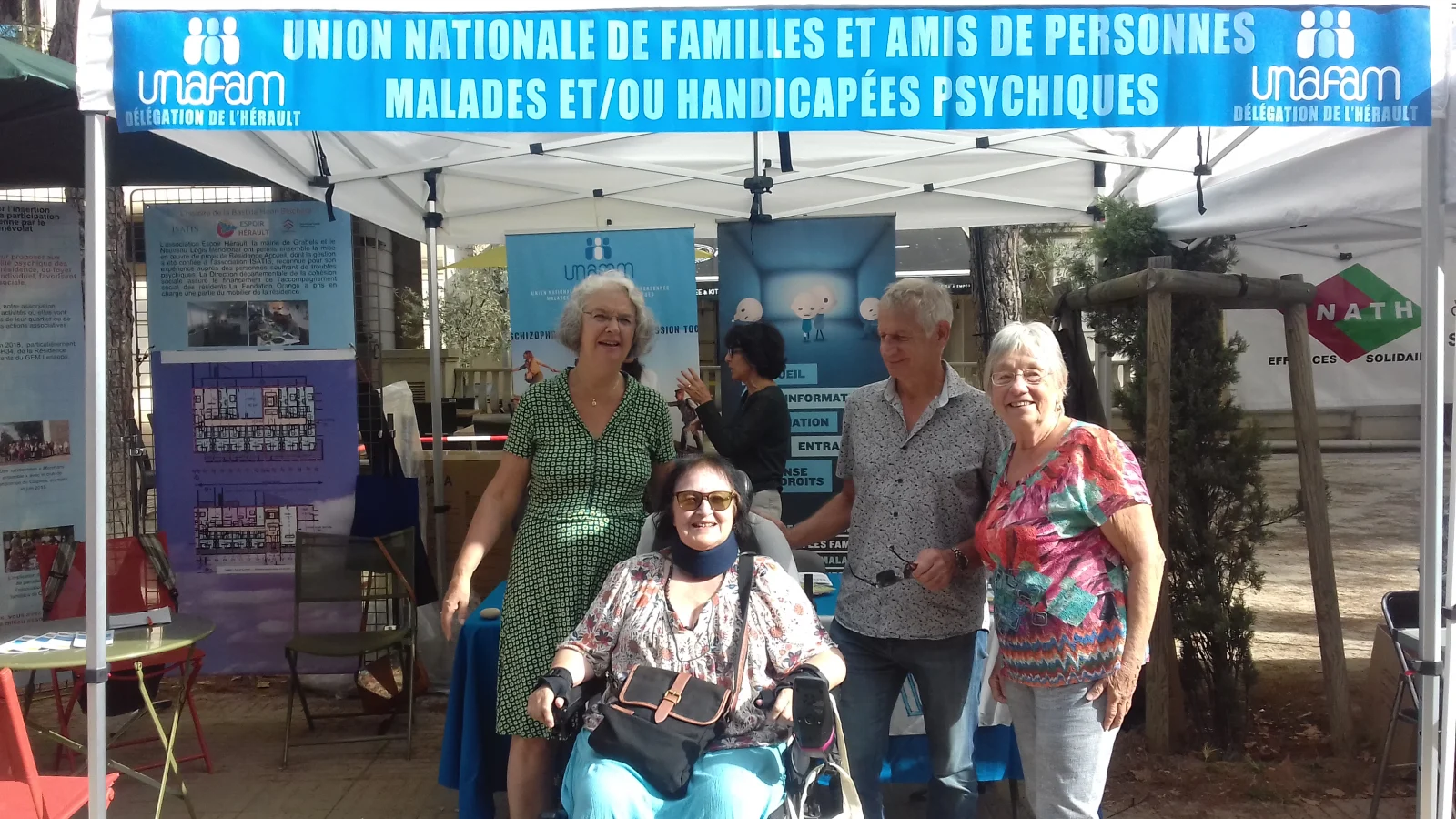 Gabrielle Henri, Vice-présidente déléguée à la solidarité handicap du Conseil Départemental de l'Hérault, est venu témoigner de son écoute attentive lors de sa visite sur les stands d'Espoir Hérault et de l'UNAFAM